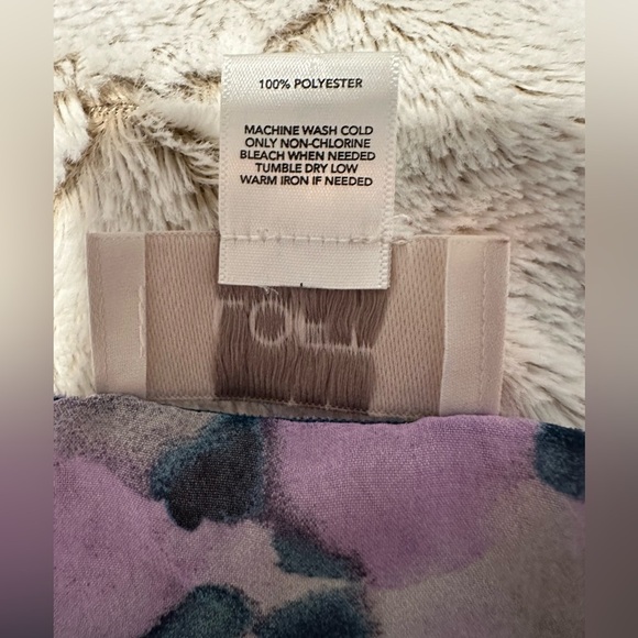 LOFT Floral Tiered Ruffle Blouse - Picture 4 of 7